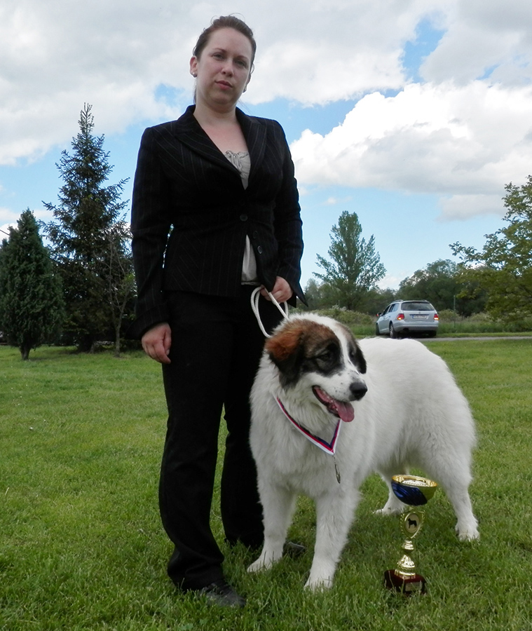 klubova hlucin
